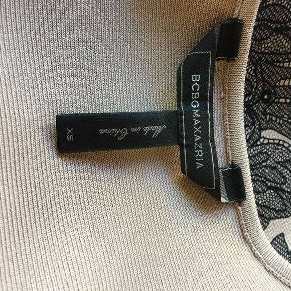 BCBG Maxazria Short‎ Sleeve Dress Nude/Black XS - Picture 6 of 7